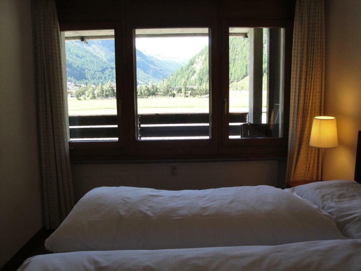 Monte Rosa D 412 Aparthotel Tasch Exterior photo